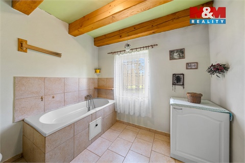 Prodej rodinného domu, 98 m² - 6