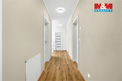 Prodej rodinného domu, 226 m² - 22