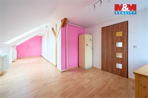 Prodej rodinného domu, 160 m² - 8