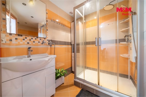 Prodej bytu 4+1, 92 m² 4