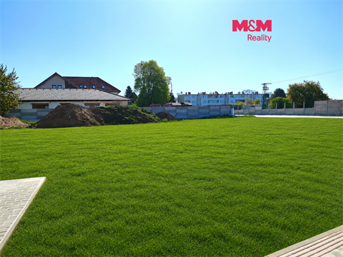 Prodej stavebního pozemku, 1 026 m² 0