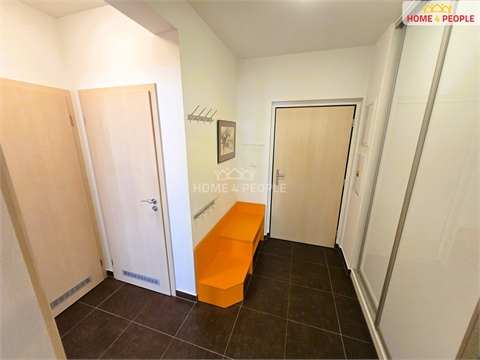 Prodej bytu 2kk, 65 m² - 12