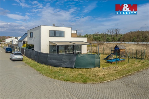 Prodej rodinného domu, 178 m² - 22