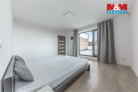 Prodej rodinného domu, 178 m² - 6