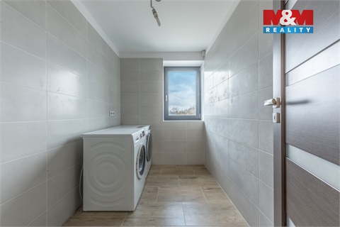 Prodej rodinného domu, 178 m² 18