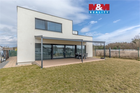 Prodej rodinného domu, 178 m² 0