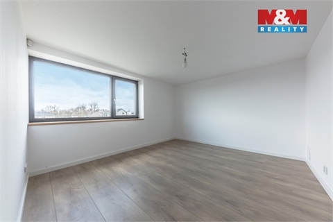 Prodej rodinného domu, 178 m² - 14