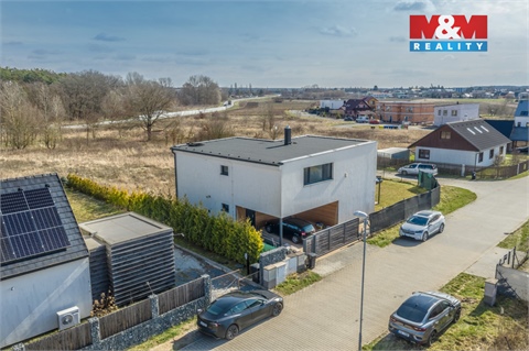 Prodej rodinného domu, 178 m² - 20