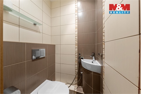 Pronájem bytu 3+1, 79 m² 16