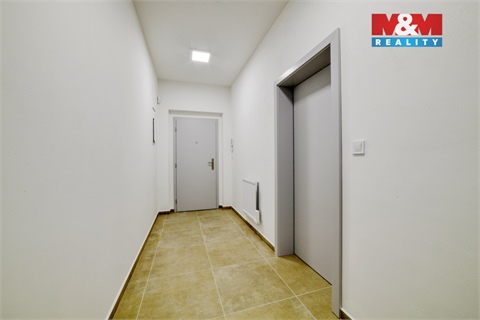 Pronájem bytu 2+1, 57 m² - 2