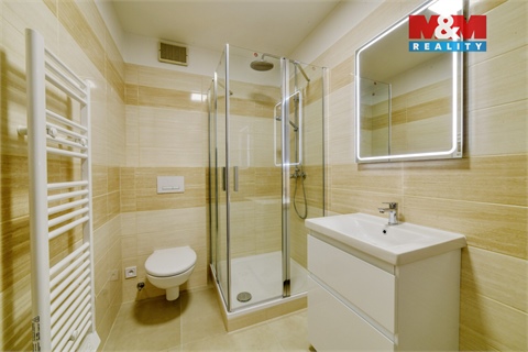 Pronájem bytu 3kk, 61 m² - 18