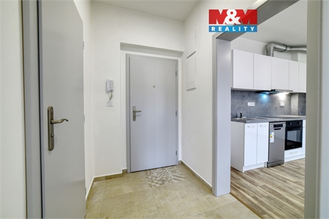 Pronájem bytu 2kk, 36 m² 0