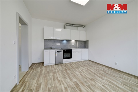 Pronájem bytu 2kk, 36 m² 2