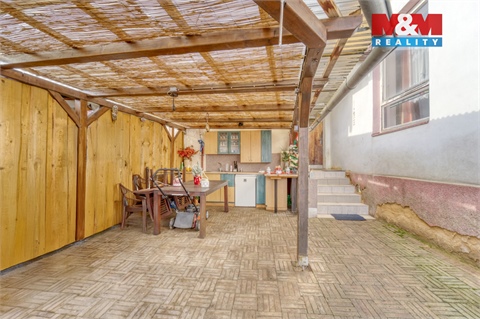 Prodej rodinného domu, 250 m² - 26