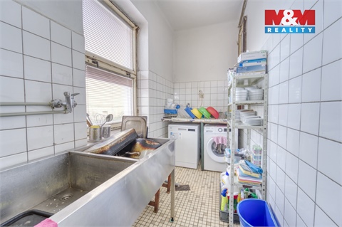 Prodej rodinného domu, 250 m² 26