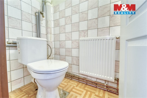 Prodej rodinného domu, 250 m² 24