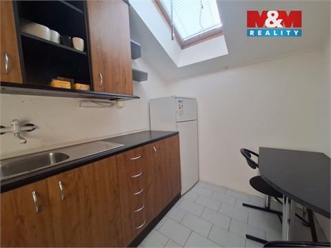 Pronájem kanceláře, 97 m² - 2