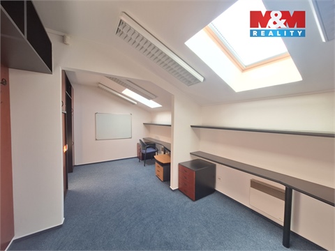 Pronájem kanceláře, 110 m² - 4