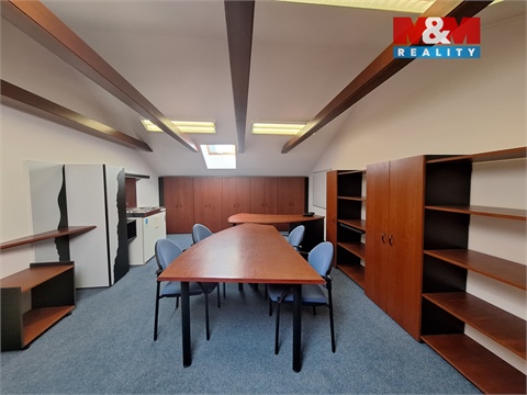 Pronájem kanceláře, 110 m² 2