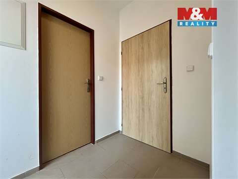 Pronájem bytu 1+1, 45 m² 12