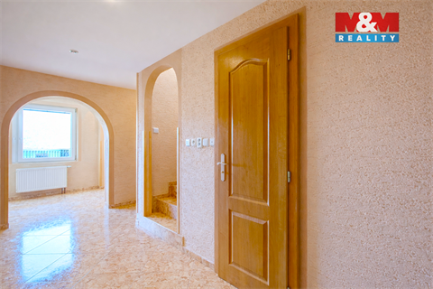 Prodej rodinného domu, 280 m² - 18