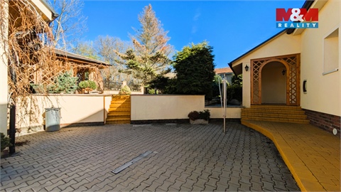 Prodej rodinného domu, 280 m² 8