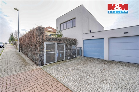 Prodej rodinného domu, 120 m² - 22