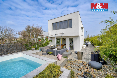 Prodej rodinného domu, 120 m² - 0