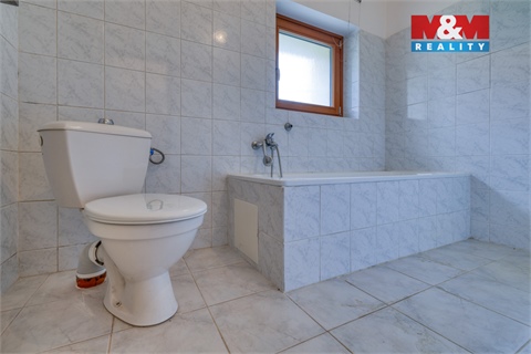 Pronájem bytu 3kk, 107 m² - 12