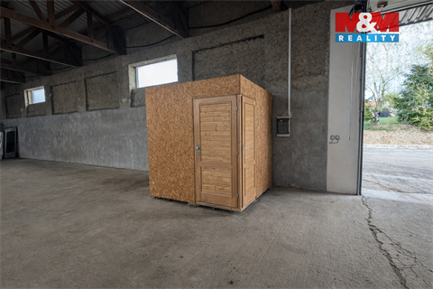 Pronájem obchodních prostor, 380 m² 2