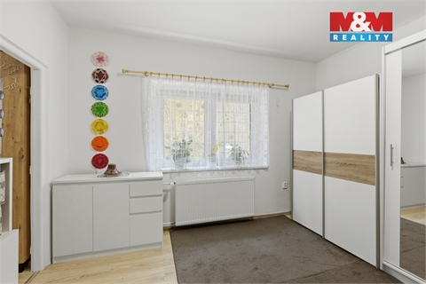 Prodej rodinného domu, 90 m² - 8