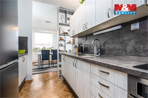 Prodej bytu 4+1, 97 m² - 0