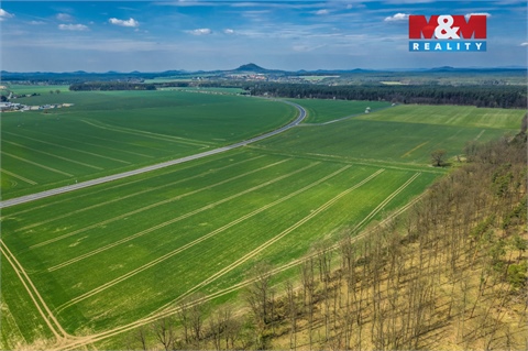 Prodej zemědělské půdy, 66 744 m² - 2