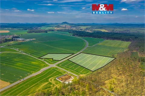 Prodej zemědělské půdy, 66 744 m² 0