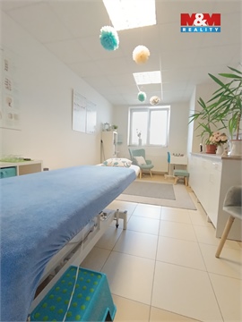 Pronájem obchodních prostor, 26 m² - 0