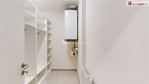 Pronájem bytu 2kk, 95 m² 10