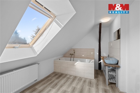 Pronájem bytu 2kk, 78 m² - 8