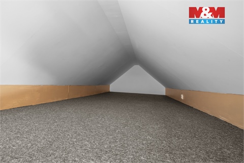 Pronájem bytu 2kk, 78 m² - 18