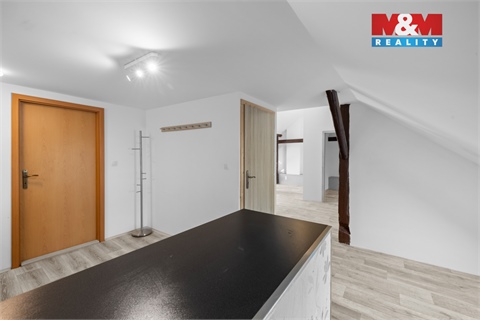 Pronájem bytu 2kk, 78 m² 8