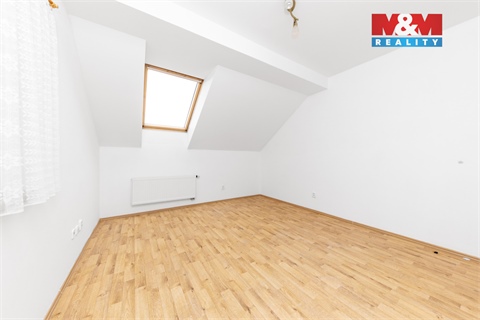 Prodej rodinného domu, 187 m² - 18