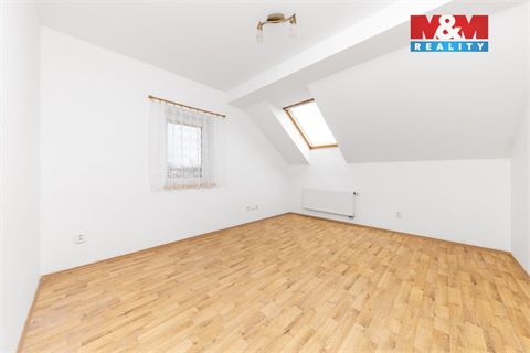 Prodej rodinného domu, 187 m² 4