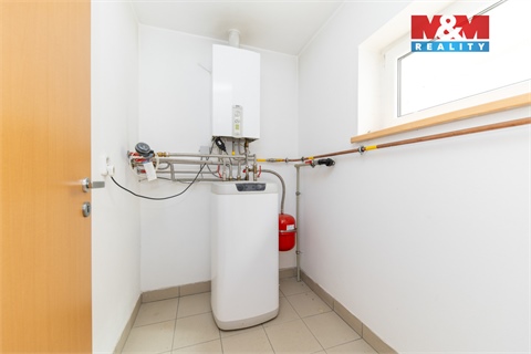 Prodej rodinného domu, 187 m² 24