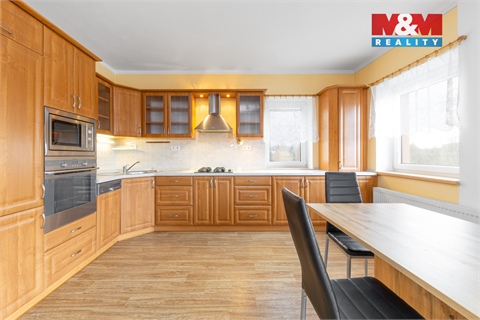 Prodej rodinného domu, 187 m² - 12