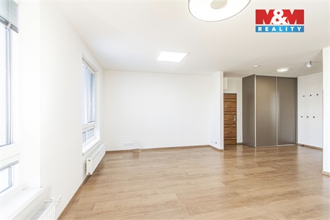 Prodej bytu 4kk, 105 m² 4