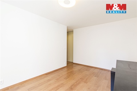 Prodej bytu 4kk, 105 m² - 10