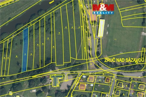 Prodej stavebního pozemku, 1 273 m² 0