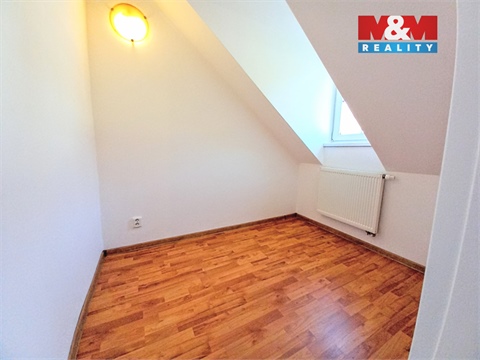 Pronájem bytu 1+1, 29 m² 4