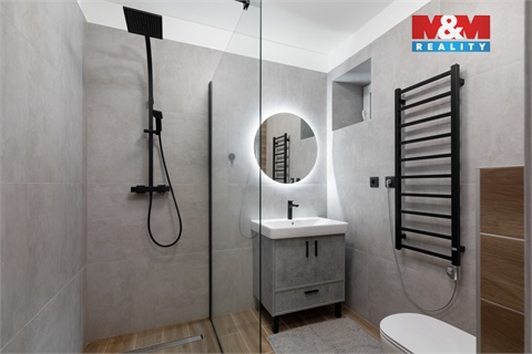 Prodej rodinného domu, 133 m² 24