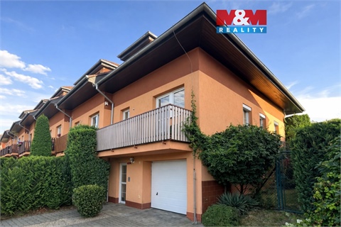 Pronájem rodinného domu, 120 m² 0