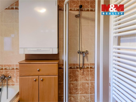 Pronájem rodinného domu, 120 m² 14